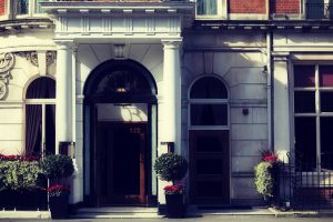 Luxury Boutique Hotels In London - AssistAnt VIP Travel