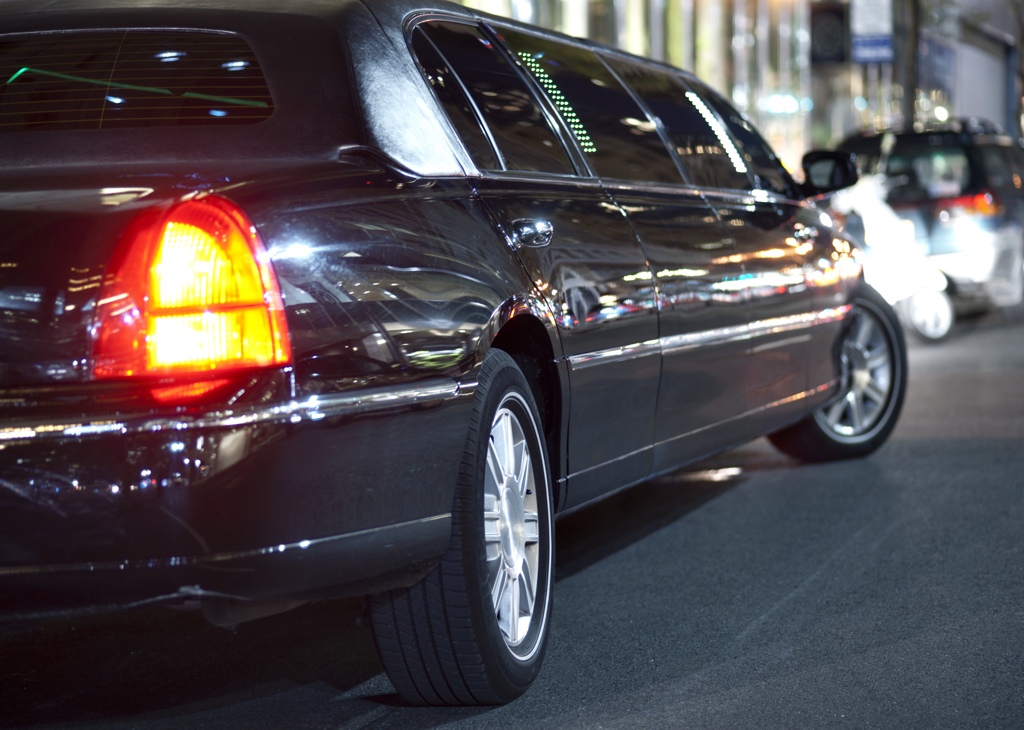 Alexandria Egypt Limousine Service - AssistAnt Travel