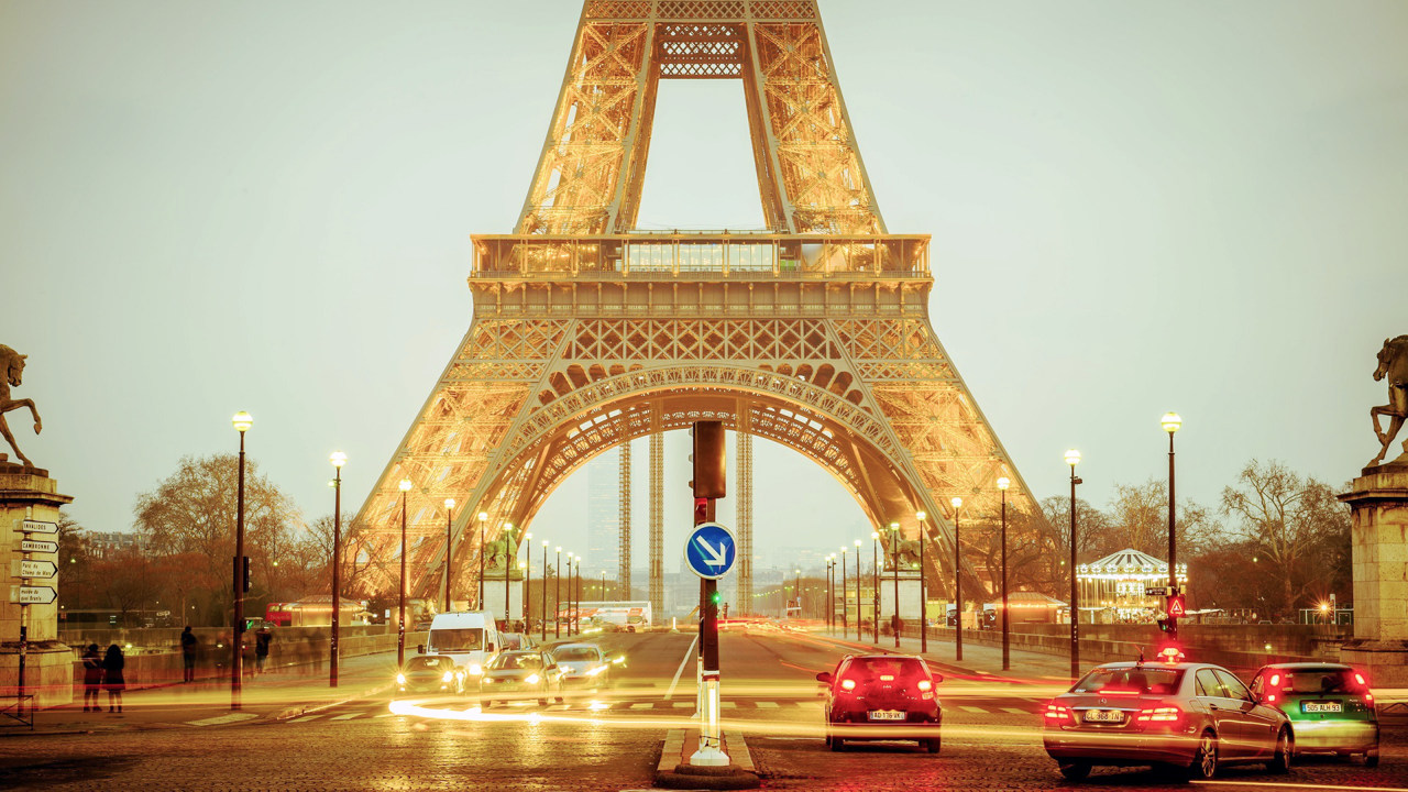 Facts About Paris - AssistAnt Travel