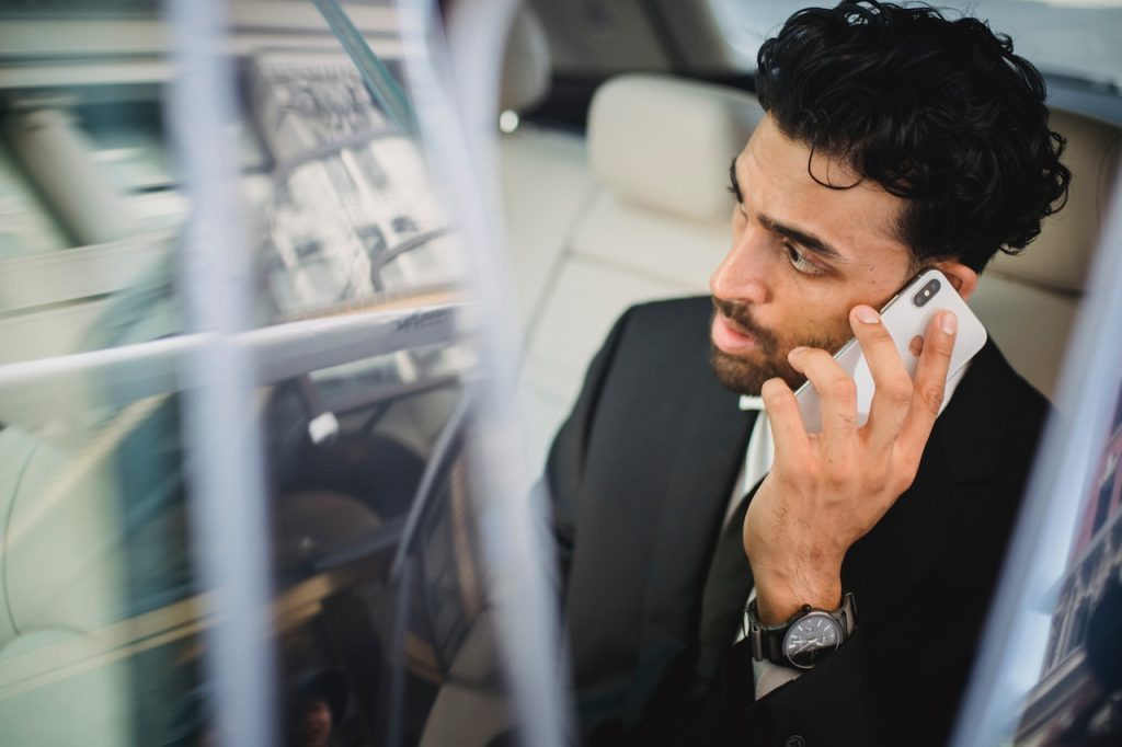 chauffeur service in abu dhabi